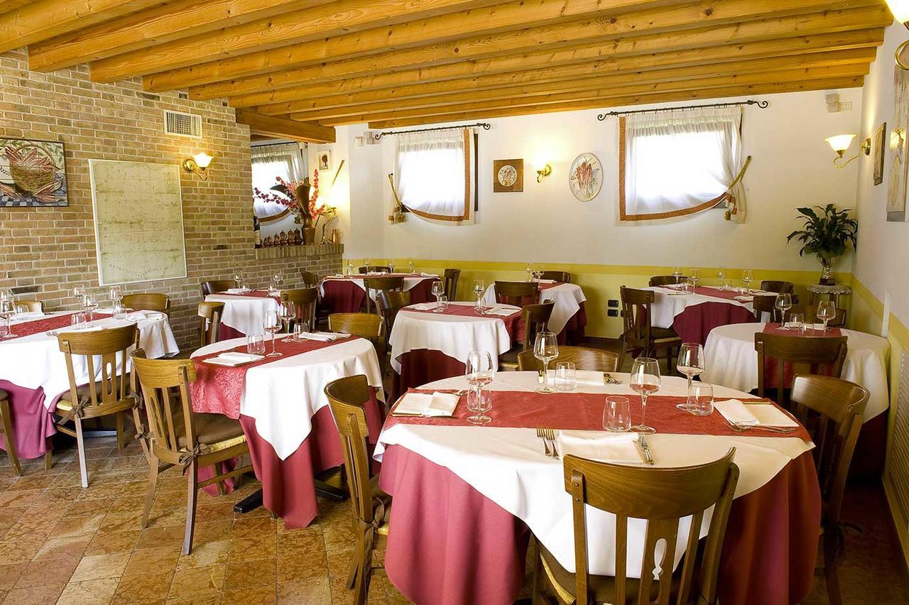 Osteria Alla Pasina Dosson Εξωτερικό φωτογραφία